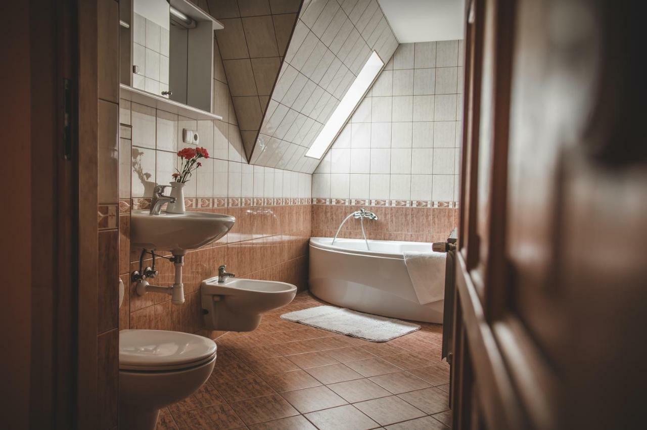Pokoje Goscinne Gobo Zakopane Bagian luar foto